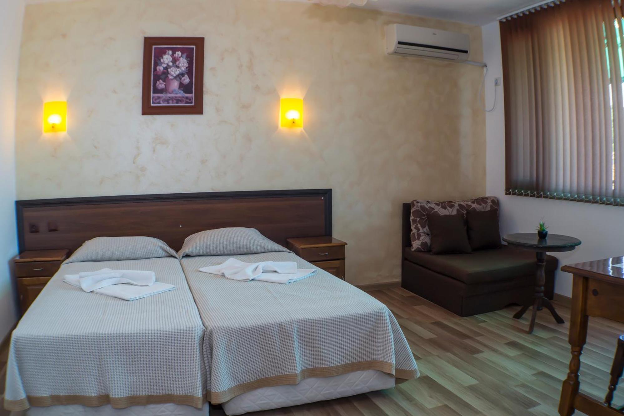 Chrystal Guest House Obsor Zimmer foto